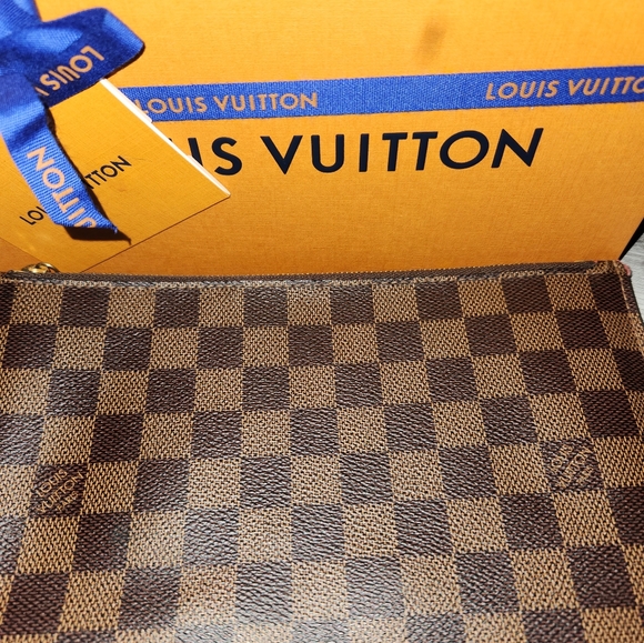 LOUIS-VUITTON NEVERFULL WRISTLET - Picture 4 of 10